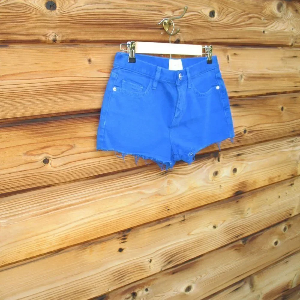 NWOT  Current Elliot Blue The Boyfriend  Mid Rise Shorts